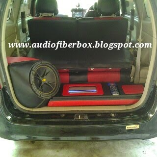  AUDIO  FIBER BOX  JEMBER Audio  Box  New Avanza 12 inch warna  