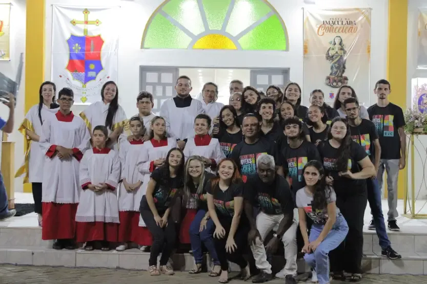 Evangelho de Jesus Cristo Sete pães, e alguns peixinhos