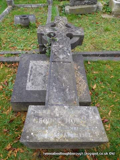 Loughborough cemetery memorials