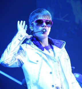Foto Konser Justin Bieber di Indonesia 23 April 2011