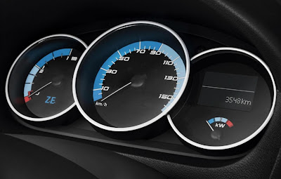 2011 Renault Fluence ZE Gauges