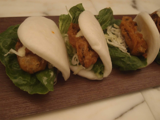 oyster kong bak bao