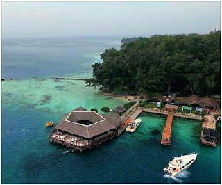 Paket Wisata Pulau Pelangi