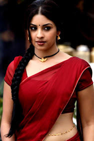 Richa Gangopadhyay saree hot