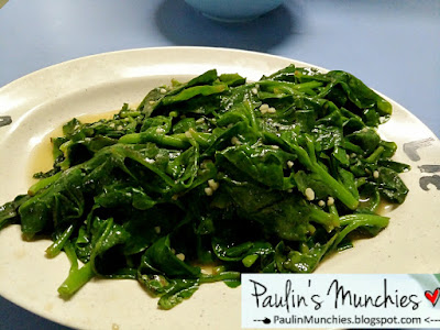 Paulin's Muchies - HK Mongkok Kui Ji kitchen at Chinatown Complex Food Centre - Fried di huang miao with garlic