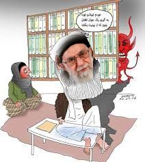 Denna islamiska fascistiska mullah berättar att han pillade på sin syster och gjorde allt till sist som hans syster blev tröttnat på honom och sa du käms inte pillar på mig 