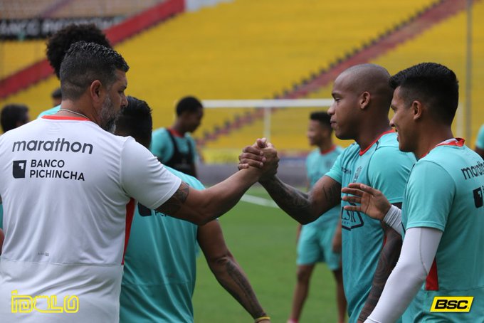 BARCELONA se prepara para la Semifinal con DELFÍN