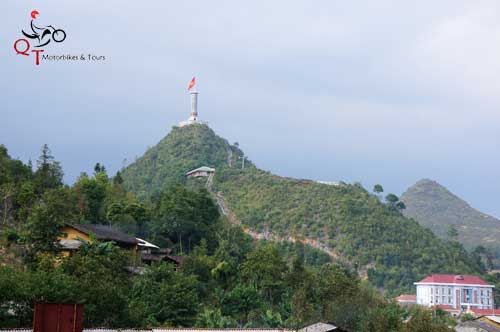 Tour Du Lịch Hà Giang Tại Đỉnh Lũng Cú