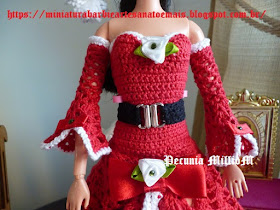 Vestido De Crochê Para o Natal da Barbie por Pecunia MillioM 7