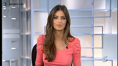 SARA CARBONERO, Informativos Telecinco (03.06.11)