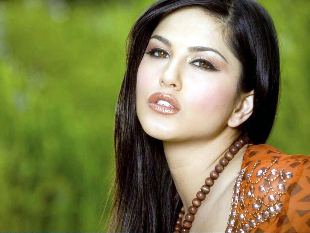 Sunny leone bold hottest pics gallery | world of celebrity