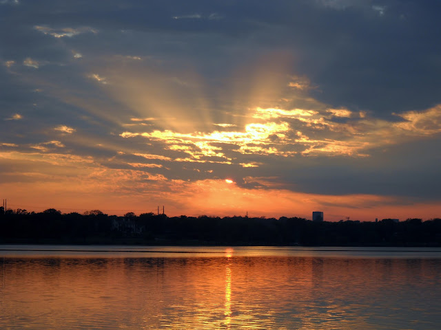 The setting sun at White Rock Lake, Dallas, Texas