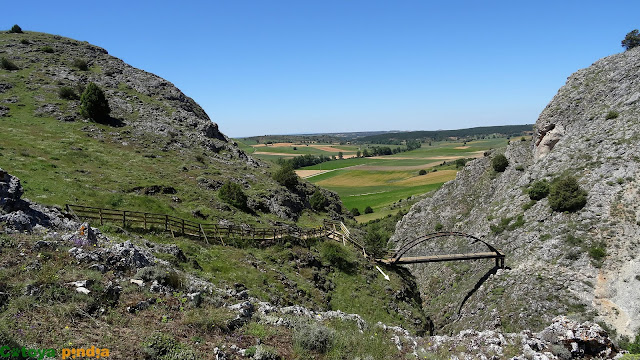 Vía ferrata Pasarela de Espeja en la localidad soriana de Espeja de San Marcelino.