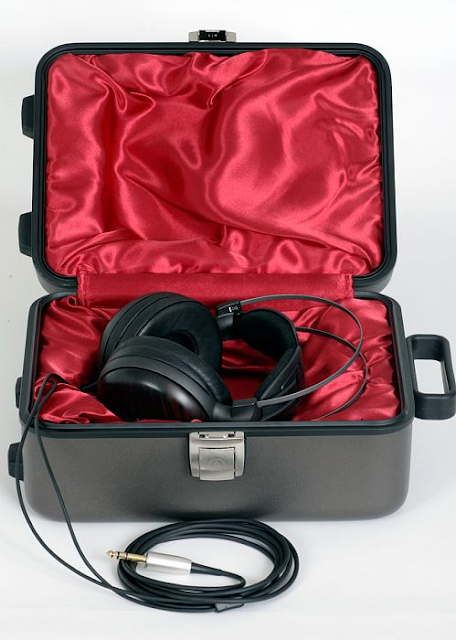 Audio Technica ATH W5000 headphone