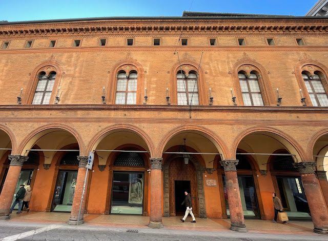 casa_saraceni_bologna