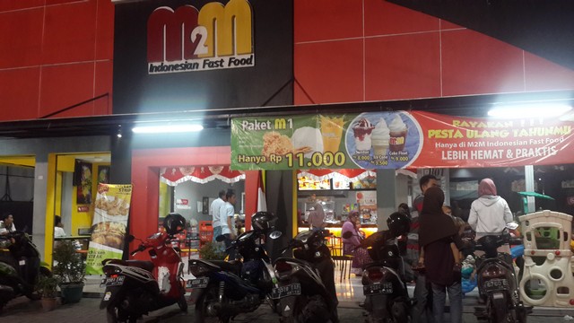 M2M Indonesia Fast Food di Bangil Pasuruan