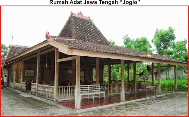 gambar rumah adat jawa tengah "Joglo"