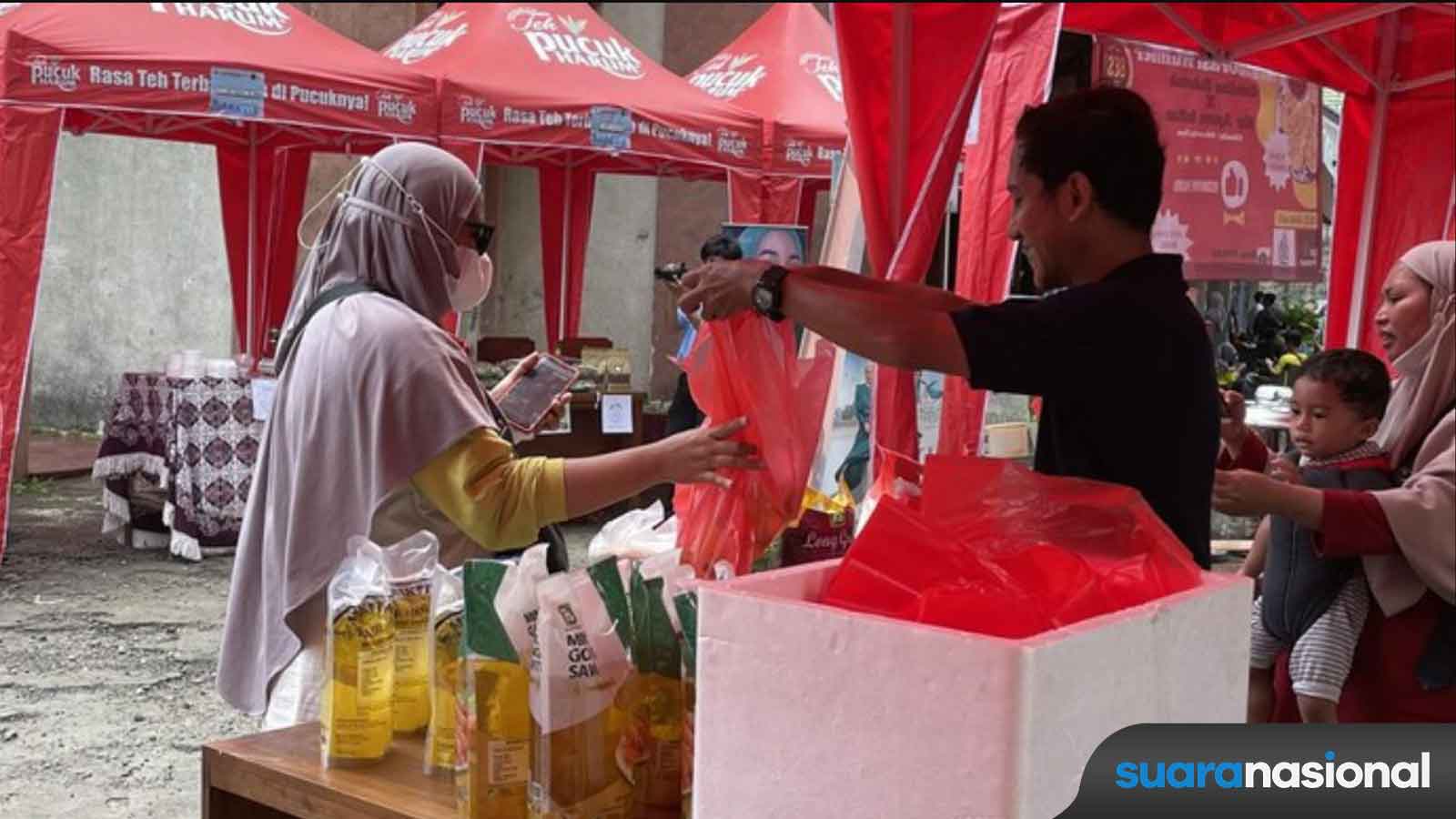 Harga Sembako Naik Jelang Ramadan, Warga Jakpus Serbu Pasar Murah