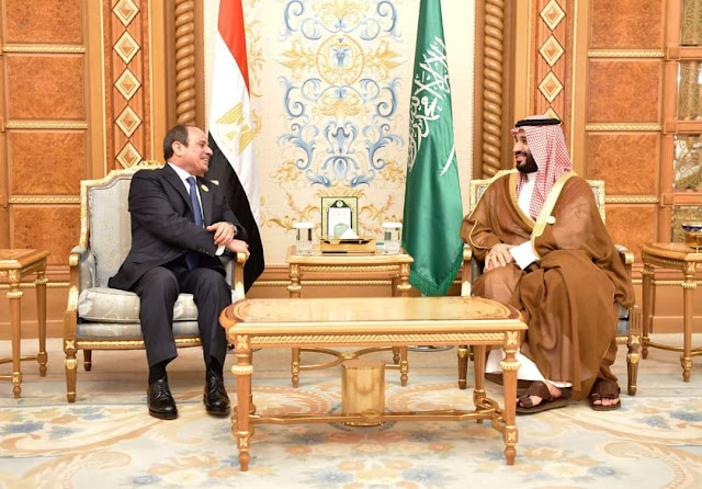 الرئيس السيسي يلتقي مع ولي عهد المملكة العربية السعودية في الرياض