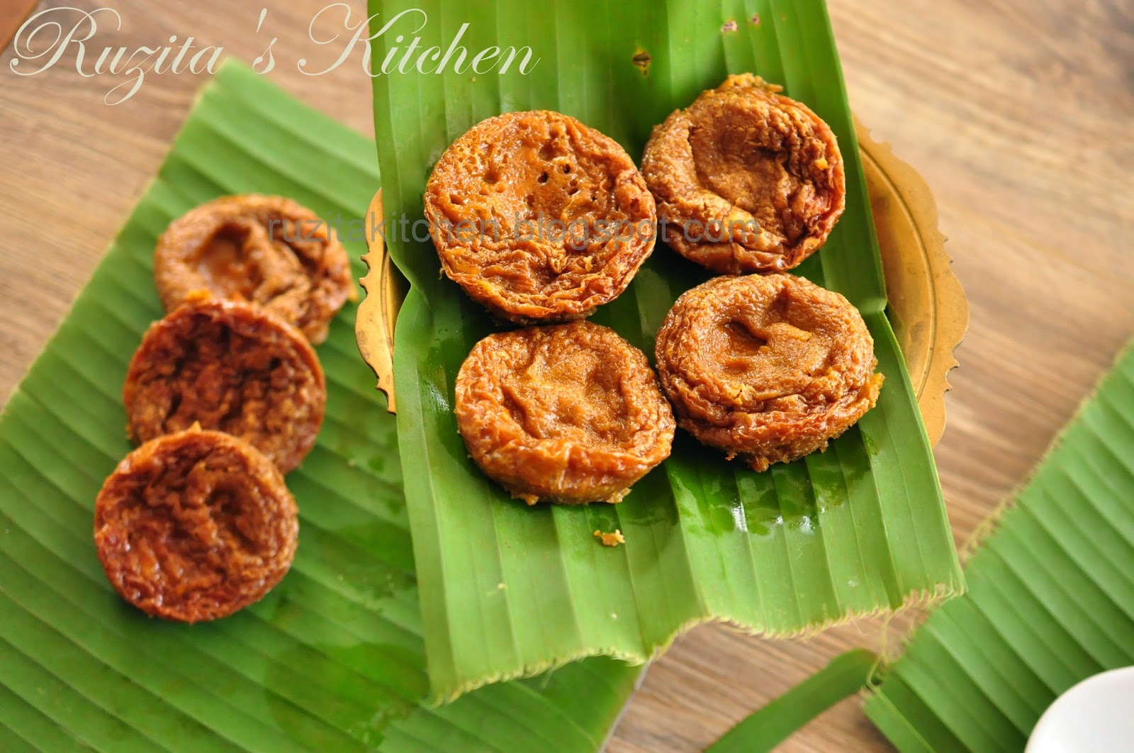 Ruzita's Kitchen: AKOK GULA MELAKA