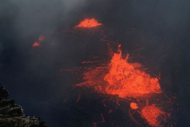 Kilauea. Volcano That Has Been Erupting For  27 Years Seen On lolpicturegallery.blogspot.com