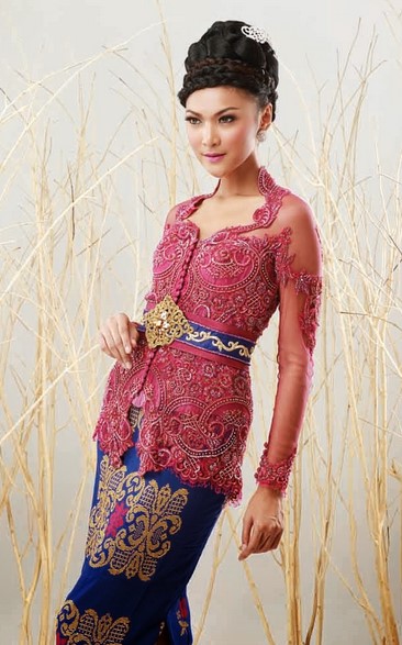 25 Koleksi Baju Kebaya  Batik  Modern Wanita Untuk  Pesta 