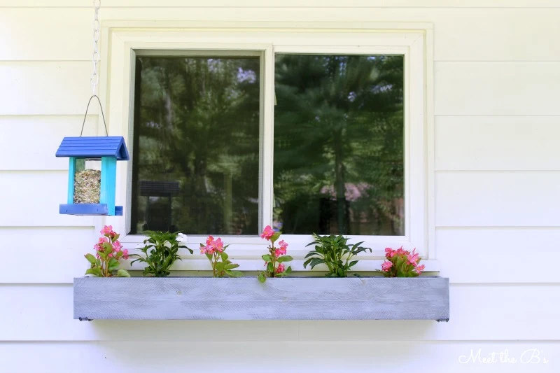 How to build a window box