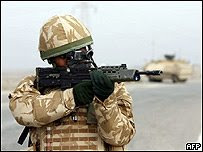 Gobierno de Irak no quiere tropas de otros paises que no sea EE.UU.