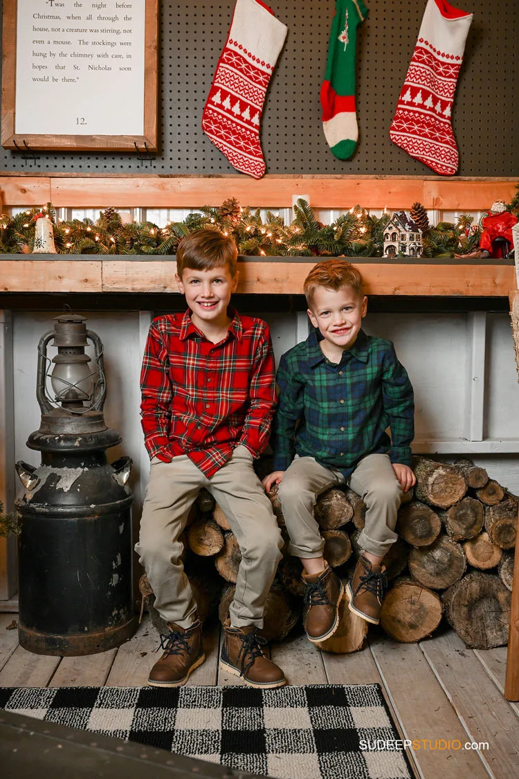 Ann Arbor Dexter Family Kids Portrait Photography for Christmas Holiday Cards by SudeepStudio.com Ann Arbor Saline Family Kids Holiday Portrait Photographer