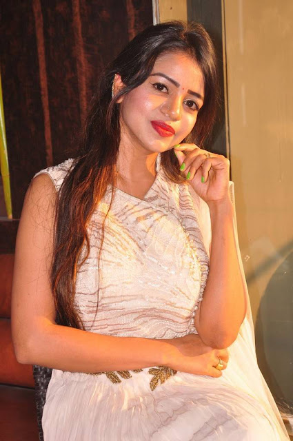 Indian actress Bhavya sri hot images in white dress