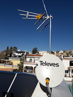 Instalación antena parabólica y antena tdt mezclando la señal.