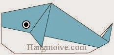 Bước 12: Vẽ mắt để hoàn thành cách xếp con cá voi bằng giấy theo phong cách origami. 