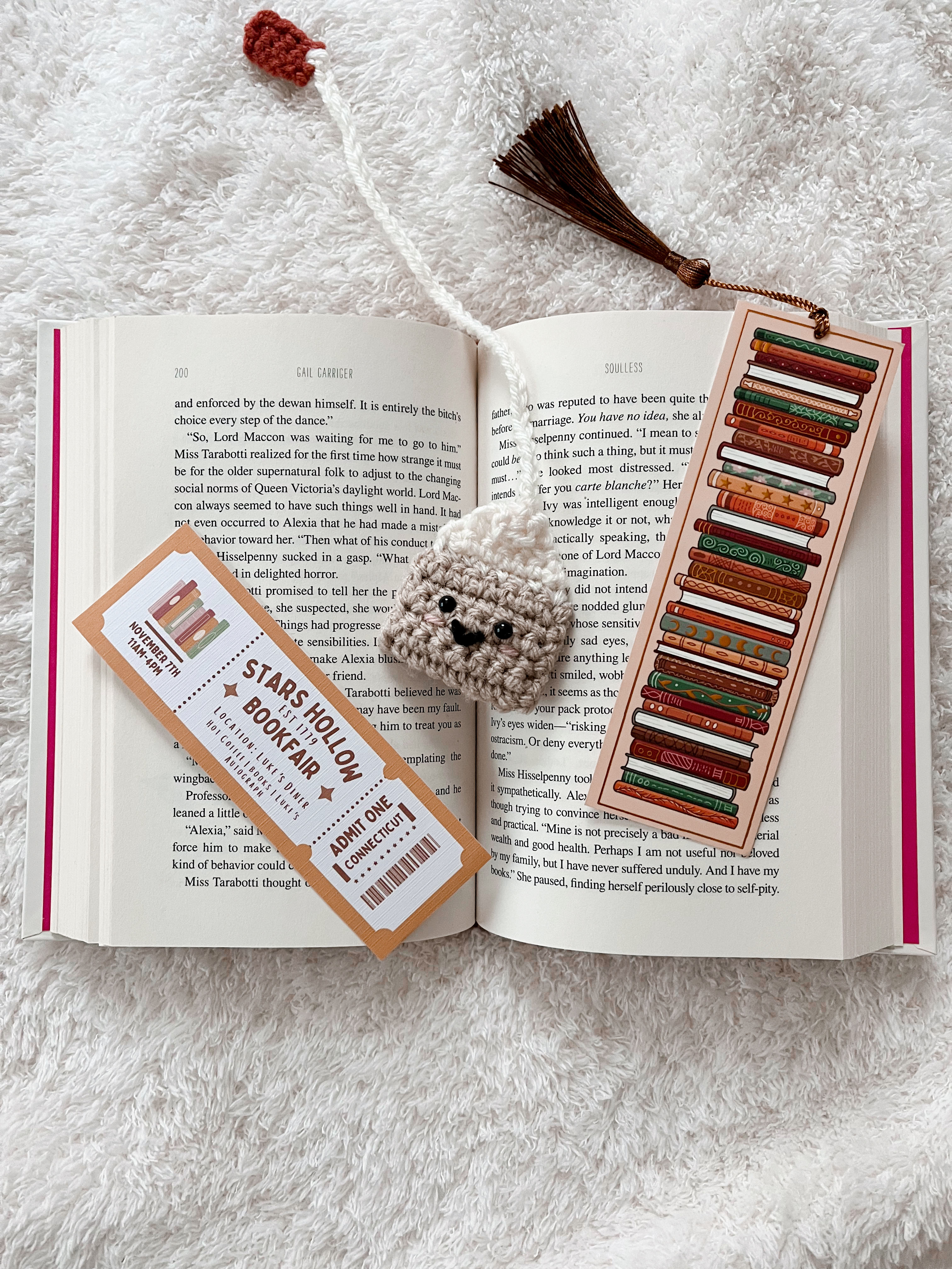 Bookish Gift Guide