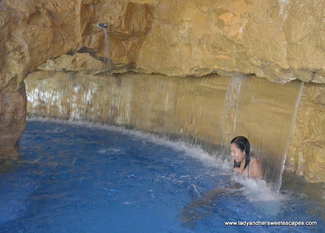 Lady in Al Raha Beach Hotel aquamedic pool