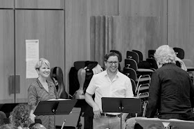 Joyce DiDonato, Michael Spyres, John Nelson rehearsing Les Troyens (Photo Grégory Massat)