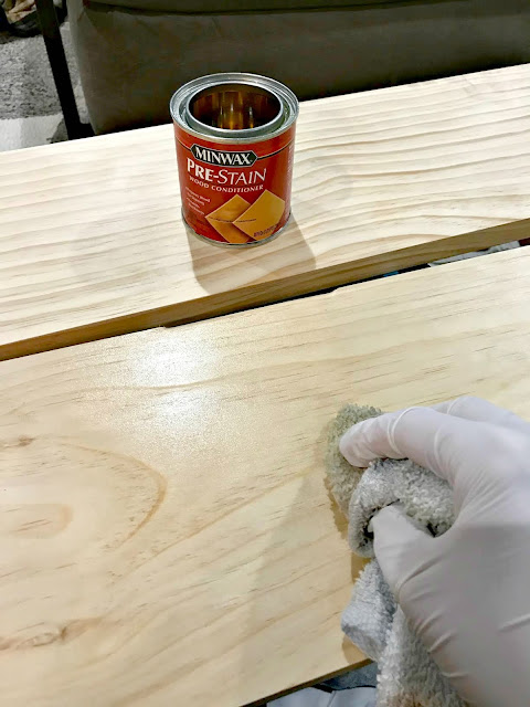 Minwax prestain conditioner before staining