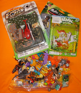 Aliens; Anthropomorphic Animals; Anthropomorphic Toy; Ants; Bug's Life; Cats On The Internet; Crocco; Disney; Disney Princess; Henson; Mixed Figures; Mixed Lot; Mixed Model Soldiers; Mixed Novelties; Mixed Playthings; Mixed Toy Figurines; Mixed Toy Soldiers; Mixed Toys; Mouseketeers; Peter Evans; Phidal Publishing; Pif Gadget; Predators; Scooby Doo; Simpsons Characters; Small Scale World; smallscaleworld.blogspot.com; Smurfs; The Muppets; The Simpsons; Weetabix Foods; Yolanda;