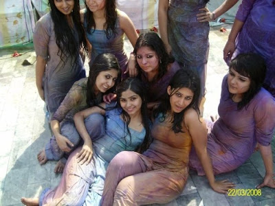 Desi Girls Holi