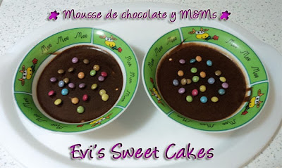 Mousse de chocolate con m&m