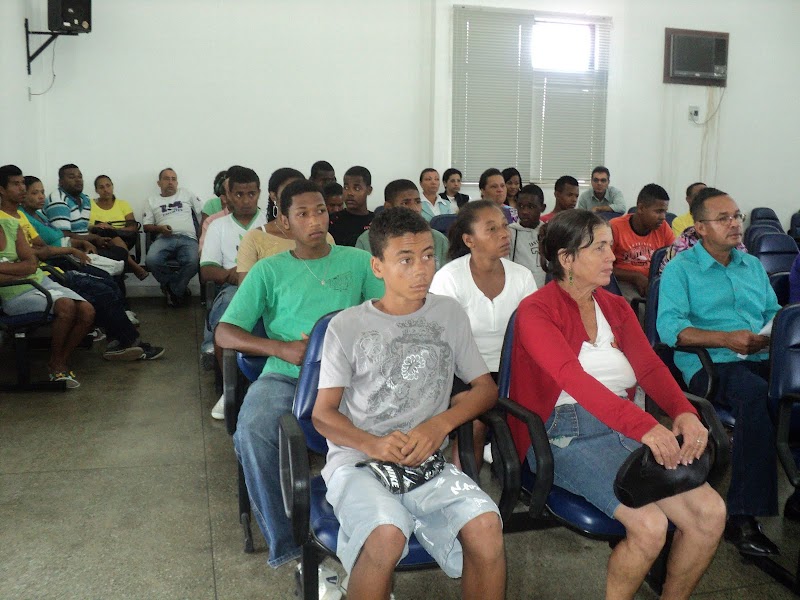 Juiz adverte pais por motivo de evasão escolar