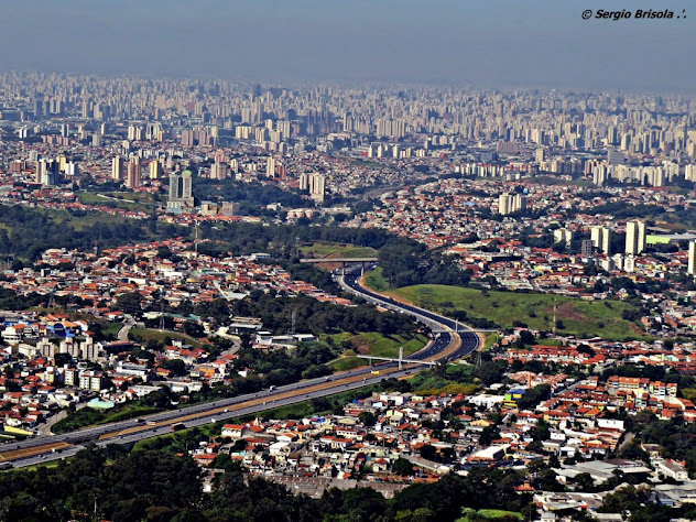 Vista do Mirante do Pico do Jaraguá - São Paulo (Zona Oeste) e Rodovia Anhanguera