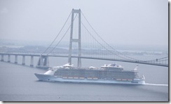 Allure-of-the-Seas-201112-630-33-JPG_062000