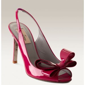 High Heels ~ I'm a lover of all shoes high heeled: Valentino Bow ...
