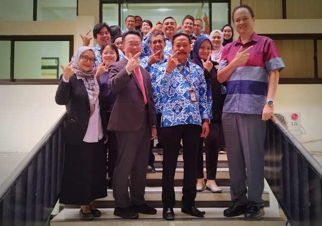 Kunjungi Unisri Surakarta, Team Nottingham University Malaysia Bahas Masalah Ini