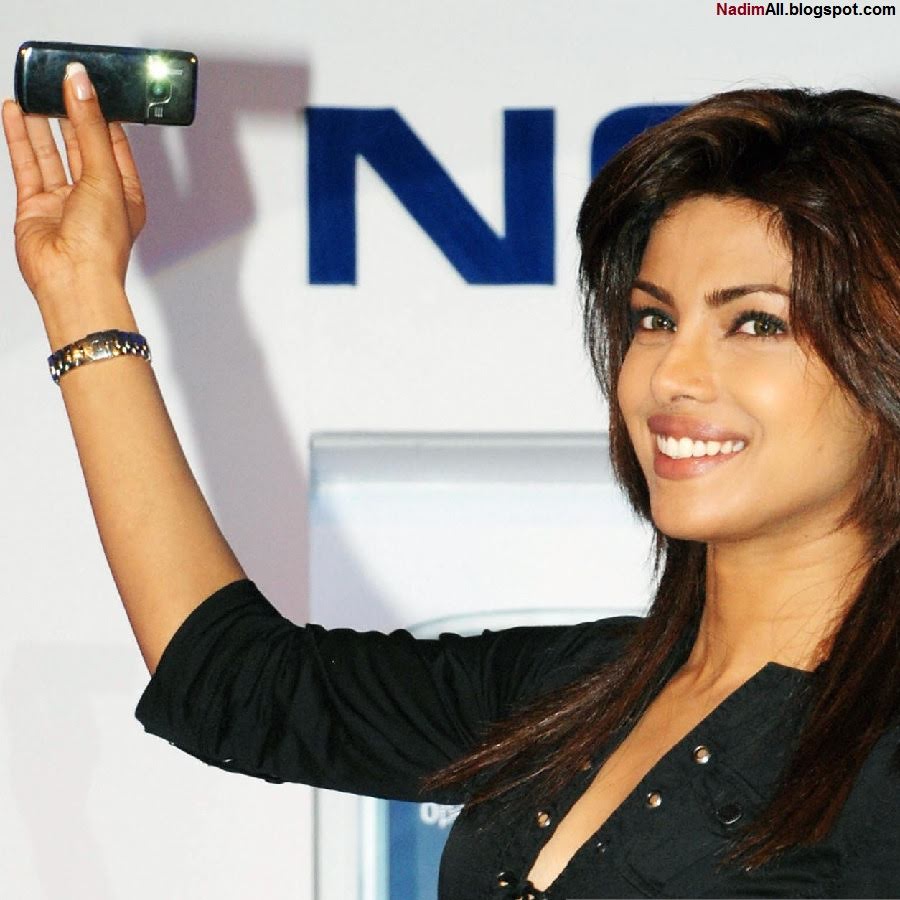 priyanka-chopra-hot-2009