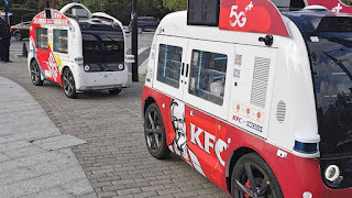 KFC di China Jualan Ayam Goreng Keliling Pakai Mobil Tanpa Sopir