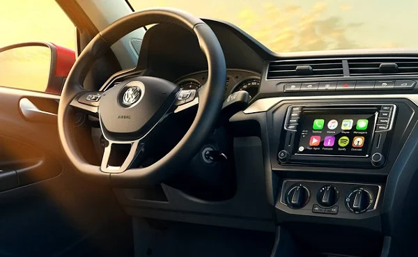 Volkswagen Voyage 2016