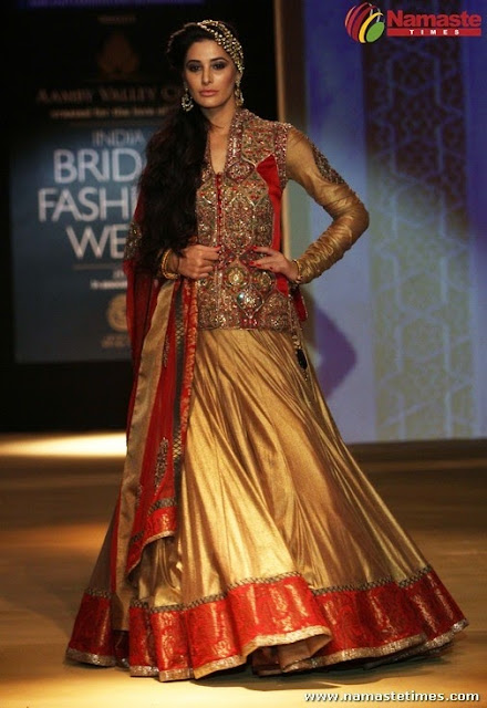 Hot Bollywood Actress Bridal Fashion Week 2013