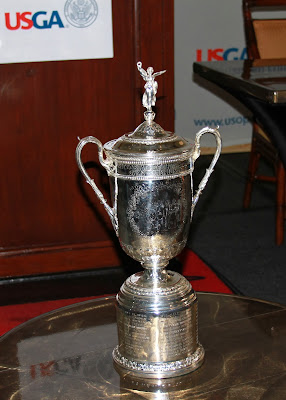 tennis grand slam trophies, wimbledon trophy pics, australian open trophy, us open trophy, us open trophy, tennis grandslam heros, roland garros pics, tennis trophies pictures, tennis grandslam winners pics, 