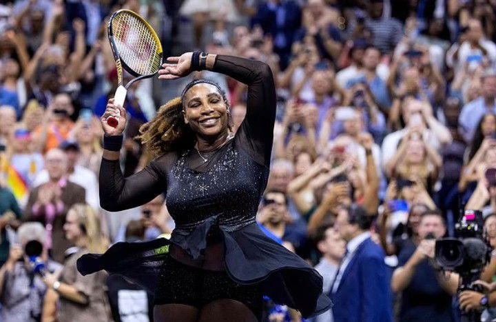 Serena Williams knocks world No 2 Anett Kontaveit in three sets to reach US Open third round